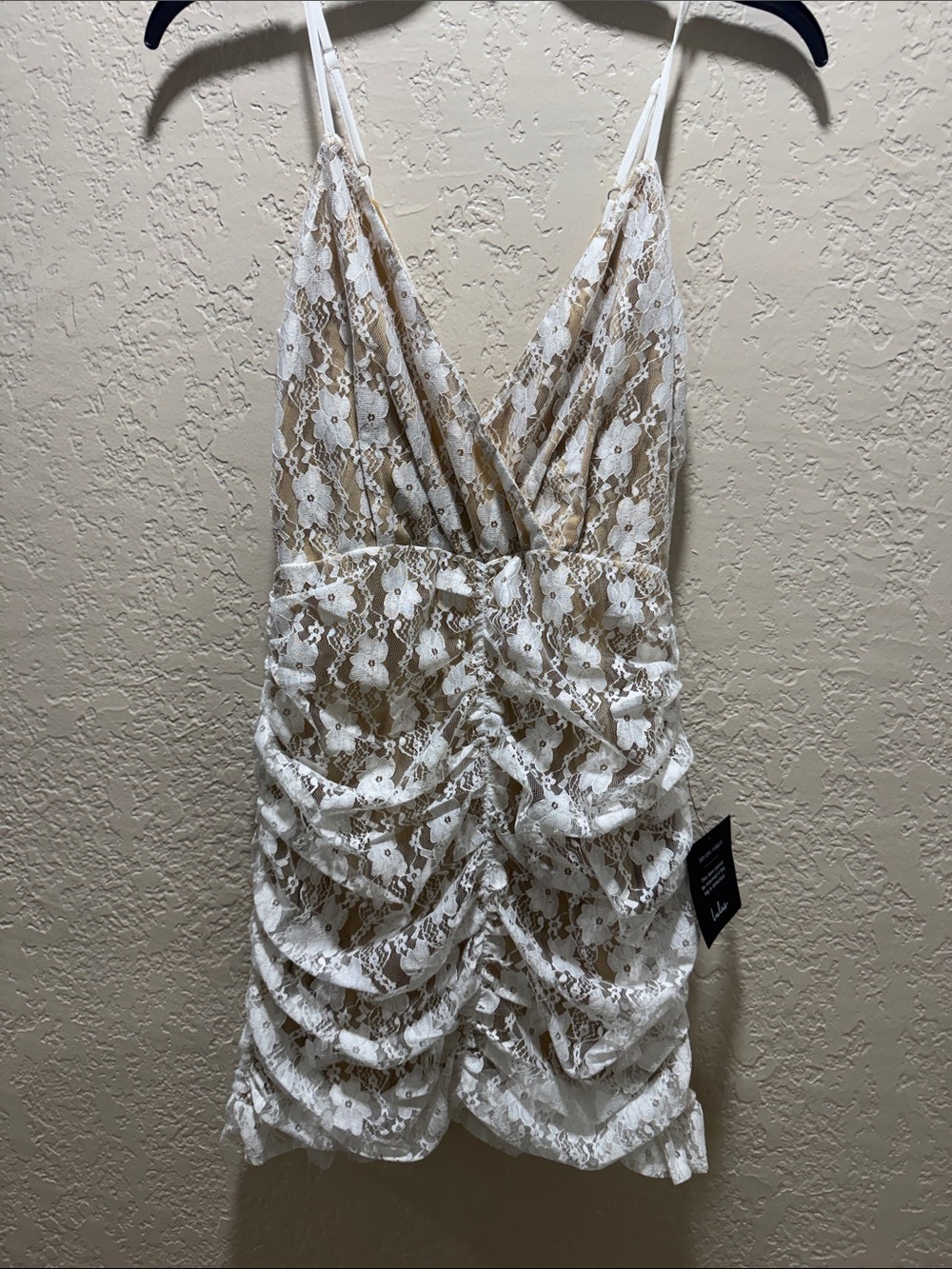 Lulus White Floral Lace Ruched Mini Dress NWT Sleeveless V-Neck Bodycon